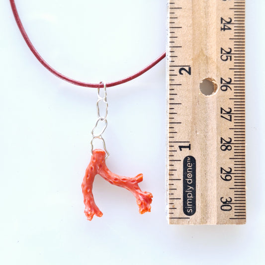 Red coral pendant