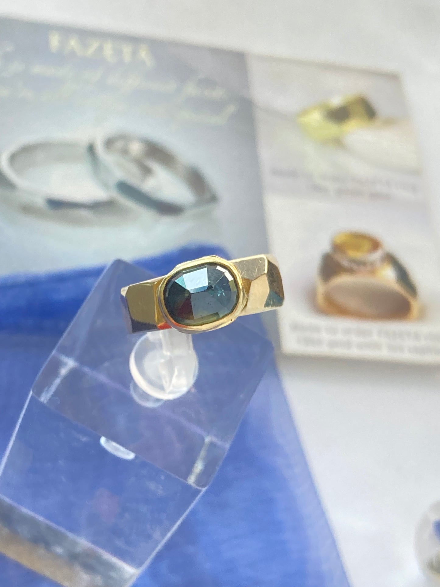FAZETA 18K Gold Ring with Natural 2.5 ct Sapphire - Size 6