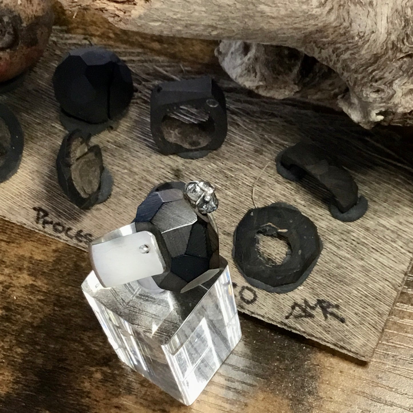 COROZO & Rough Diamond