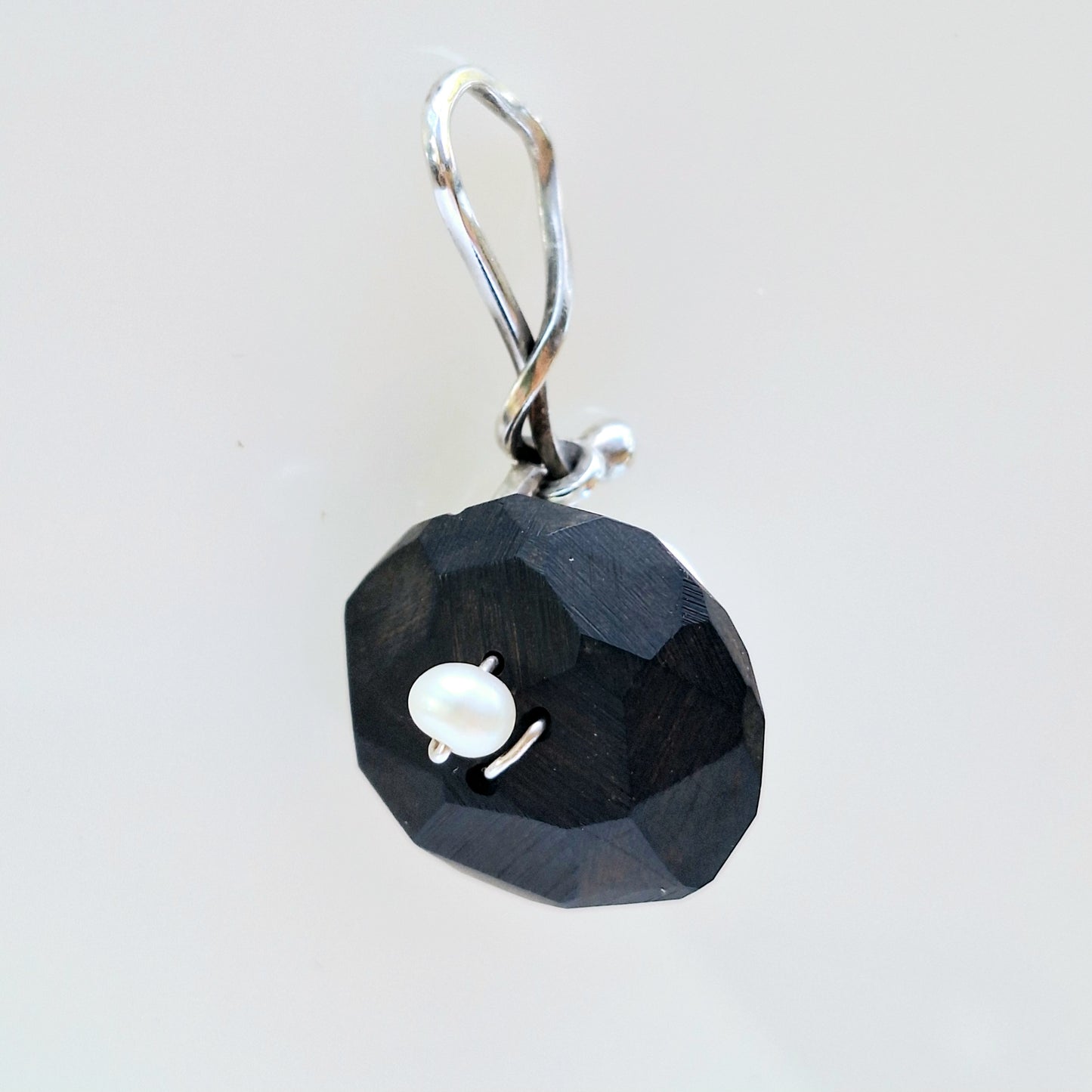Pearl & Corozo pendant